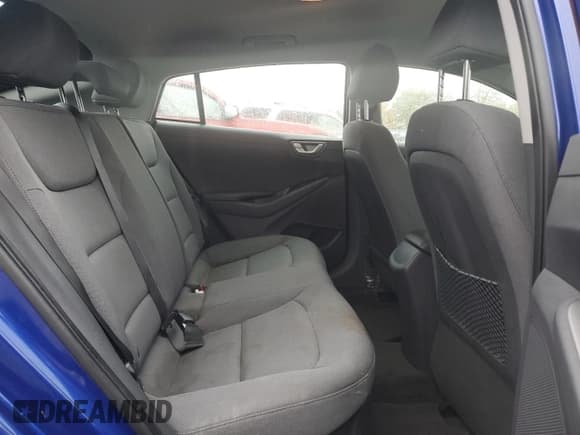 ✅ 2020 Hyundai Ioniq Blue • VIN: KMHC65LC1LU197283 • Lot: 90598225. Wystawiony na Copart z przebiegiem 91 278 mil. Bezpłatny archiwum sprzedaży aukcyjnych z USA i szczegółowy raport historii pojazdu na DreamBid. Zdjęcie 10.