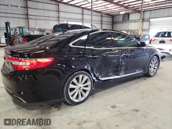 ✅ 2017 Hyundai Azera Limited • VIN: KMHFH4JG3HA583140 • Lot: 86318055. Listed on Copart with 70,602 mi. Free auction sales archive from the USA and detailed vehicle history report at DreamBid. Image 3.