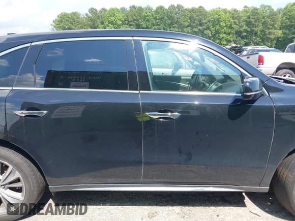 ✅ 2018 Acura MDX Technology • VIN: 5J8YD4H5XJL003830 • Lot: 42719956. Listed on IAAI with Not provided. Free auction sales archive from the USA and detailed vehicle history report at DreamBid. Image 13.