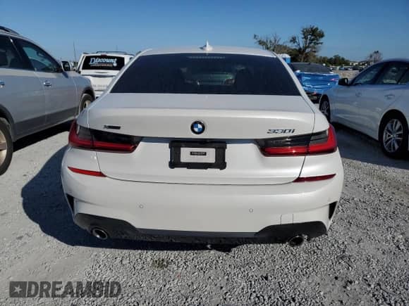 2021 BMW 3 Series 330i xDrive with VIN 3MW5R7J04M8B61639, listed as a Copart auction lot 90417205 with 40,879 mi miles and Salvage title. Bid and sale history available at DreamBid. Image 6.