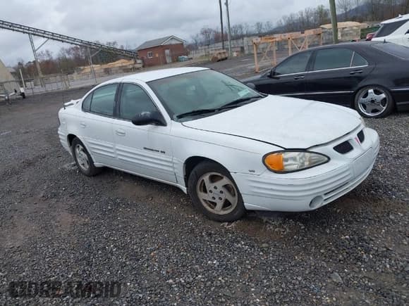 ✅ 1999 Pontiac Grand Am SE1 • VIN: 1G2NE52EXXM781713 • Лот: 41914492. Опубликован ранее на IAAI с пробегом 148 435 миль. Бесплатный доступ к архиву аукционных продаж из США и подробный отчёт об истории автомобиля на DreamBid. Изображение 1.