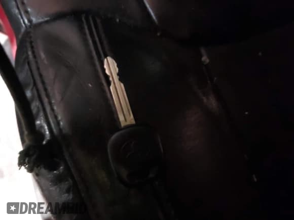 ✅ 2015 Toyota Tundra Limited • VIN: 5TFHW5F19FX477380 • Lot: 41177336. Listed on IAAI with 176,118 mi. Free auction sales archive from the USA and detailed vehicle history report at DreamBid. Image 11.