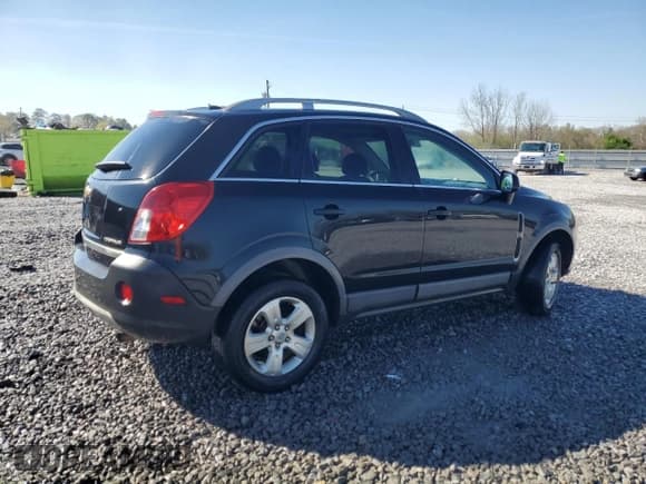 ✅ 2014 Chevrolet Captiva Sport LS • VIN: 3GNAL2EKXES590474 • Lot: 49829945. Wystawiony na Copart z przebiegiem 143 820 mil. Bezpłatny archiwum sprzedaży aukcyjnych z USA i szczegółowy raport historii pojazdu na DreamBid. Zdjęcie 3.