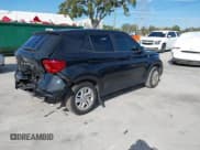 ✅ 2023 Hyundai Venue SE • VIN: KMHRB8A37PU220498 • Lot: 41273705. Listed on IAAI with 20,004 mi. Free auction sales archive from the USA and detailed vehicle history report at DreamBid. Image 4.