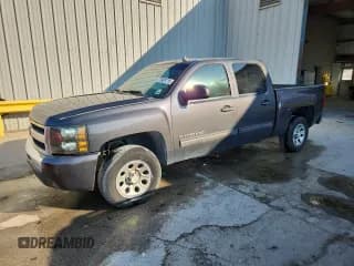 ✅ 2011 Chevrolet Silverado 1500 LT • VIN: 3GCPCSEA7BG326153 • Lot: 71453715. Listed on Copart with 187,488 mi. Free auction sales archive from the USA and detailed vehicle history report at DreamBid. Image 1.