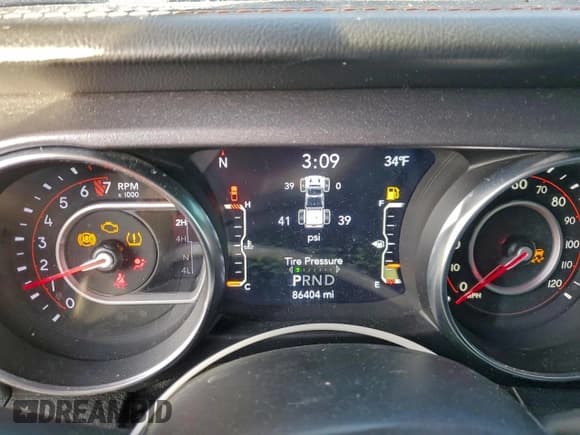 ✅ 2020 Jeep Gladiator Mojave • VIN: 1C6JJTEG2LL214345 • Лот: 95484785. Опубликован ранее на Copart с пробегом 86 404 миль. Бесплатный доступ к архиву аукционных продаж из США и подробный отчёт об истории автомобиля на DreamBid. Изображение 9.