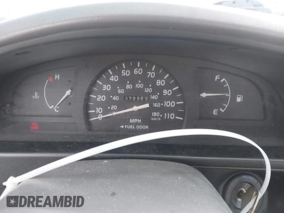 ✅ 2004 Toyota Tacoma • VIN: 5TENL42N04Z394070 • Lot: 43721735. Listed on IAAI with 572,363 mi. Free auction sales archive from the USA and detailed vehicle history report at DreamBid. Image 7.