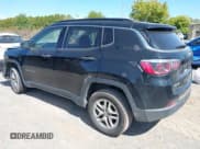 ✅ 2019 Jeep Compass Sport • VIN: 3C4NJDAB8KT594627 • Лот: 43191883. Опубликован ранее на IAAI с пробегом 139 594 миль. Бесплатный доступ к архиву аукционных продаж из США и подробный отчёт об истории автомобиля на DreamBid. Изображение 3.