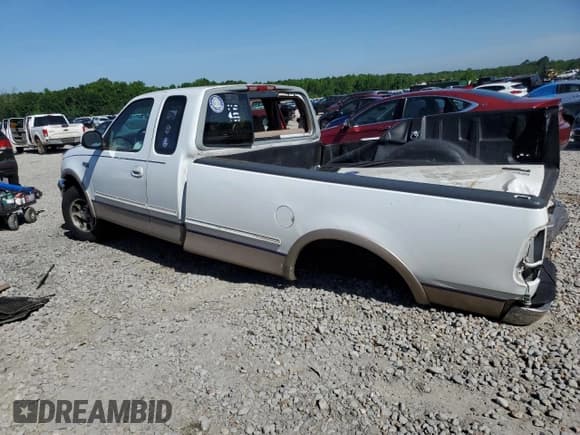 ✅ 1997 Ford F-150 XL • VIN: 1FTEX17L4VNC57714 • Lot: 57499975. Wystawiony na Copart z przebiegiem 84 726 mil. Bezpłatny archiwum sprzedaży aukcyjnych z USA i szczegółowy raport historii pojazdu na DreamBid. Zdjęcie 2.