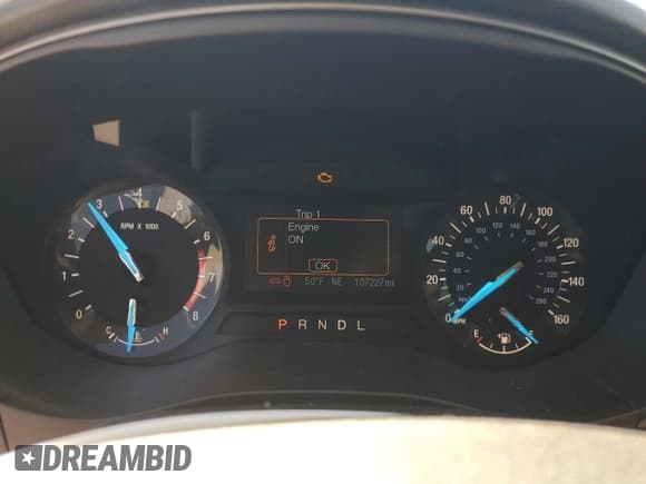 ✅ 2017 Ford Fusion SE • VIN: 3FA6P0H71HR119040 • Lot: 87437865. Wystawiony na Copart z przebiegiem 107 227 mil. Bezpłatny archiwum sprzedaży aukcyjnych z USA i szczegółowy raport historii pojazdu na DreamBid. Zdjęcie 9.