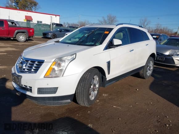 ✅ 2015 Cadillac SRX Luxury Collection • VIN: 3GYFNBE37FS509413 • Лот: 43675749. Опубликован ранее на IAAI с пробегом 98 803 миль. Бесплатный доступ к архиву аукционных продаж из США и подробный отчёт об истории автомобиля на DreamBid. Изображение 2.