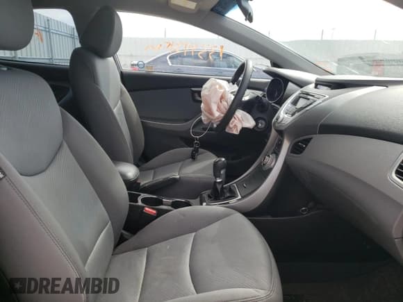 ✅ 2012 Hyundai Elantra GLS • VIN: 5NPDH4AE9CH087190 • Lot: 91840955. Listed on Copart with 133,993 mi. Free auction sales archive from the USA and detailed vehicle history report at DreamBid. Image 5.