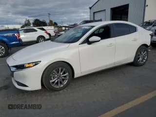 ✅ 2020 Mazda 3 • VIN: 3MZBPABL6LM134415 • Лот: 91217235. Опубликован ранее на Copart с пробегом Не указан. Бесплатный доступ к архиву аукционных продаж из США и подробный отчёт об истории автомобиля на DreamBid. Изображение 1.