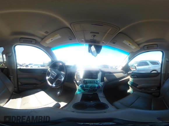 ✅ 2016 GMC Yukon SLT • VIN: 1GKS1BKC0GR215851 • Lot: 43288159. Wystawiony na IAAI z przebiegiem 192 991 mil. Bezpłatny archiwum sprzedaży aukcyjnych z USA i szczegółowy raport historii pojazdu na DreamBid. Zdjęcie 18.