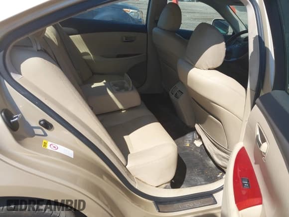 ✅ 2007 Lexus ES 330 • VIN: JTHBJ46G672087711 • Лот: 43202267. Опубликован ранее на IAAI с пробегом 241 821 миль. Бесплатный доступ к архиву аукционных продаж из США и подробный отчёт об истории автомобиля на DreamBid. Изображение 8.