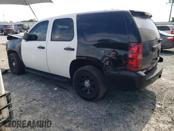 ✅ 2011 Chevrolet Tahoe Commercial • VIN: 1GNLC2E0XBR344000 • Lot: 62489915. Listed on Copart with 114,364 mi. Free auction sales archive from the USA and detailed vehicle history report at DreamBid. Image 2.