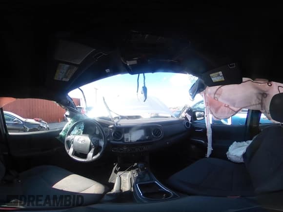 ✅ 2019 Toyota Tacoma SR • VIN: 5TFCZ5AN9KX204946 • Лот: 43123693. Опубликован ранее на IAAI с пробегом Не указан. Бесплатный доступ к архиву аукционных продаж из США и подробный отчёт об истории автомобиля на DreamBid. Изображение 17.