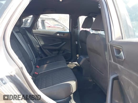 ✅ 2022 Volkswagen Jetta Sport • VIN: 3VWBM7BU6NM017084 • Lot: 41784555. Listed on IAAI with 60,364 mi. Free auction sales archive from the USA and detailed vehicle history report at DreamBid. Image 8.