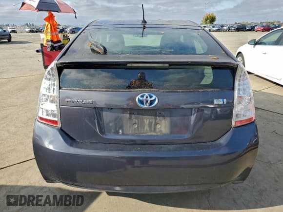 ✅ 2011 Toyota Prius III • VIN: JTDKN3DU8B0280472 • Lot: 94391035. Listed on Copart with 197,846 mi. Free auction sales archive from the USA and detailed vehicle history report at DreamBid. Image 6.