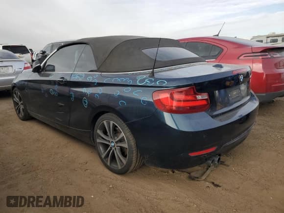 ✅ 2015 BMW 2 Series 228i • VIN: WBA1K5C53FV242793 • Лот: 87532155. Опубликован ранее на Copart с пробегом 114 802 миль. Бесплатный доступ к архиву аукционных продаж из США и подробный отчёт об истории автомобиля на DreamBid. Изображение 2.