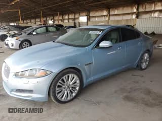✅ 2013 Jaguar XF RWD • VIN: SAJWA0E75D8S71223 • Лот: 68388945. Опубликован ранее на Copart с пробегом Не указан. Бесплатный доступ к архиву аукционных продаж из США и подробный отчёт об истории автомобиля на DreamBid. Изображение 1.
