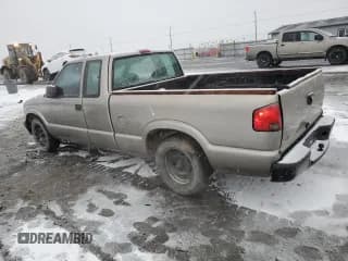 ✅ 2002 Chevrolet S-10 Fleet • VIN: 1GCCS195128238326 • Лот: 87298024. Опубликован ранее на Copart с пробегом 265 201 миль. Бесплатный доступ к архиву аукционных продаж из США и подробный отчёт об истории автомобиля на DreamBid. Изображение 2.