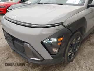 2024 Hyundai Kona SEL with VIN KM8HB3AB3RU139684, listed as a IAAI auction lot 41699344 with 16,677 mi miles and . Bid and sale history available at DreamBid. Image 6.