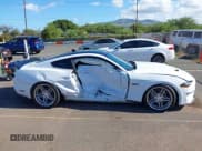 ✅ 2021 Ford Mustang GT • VIN: 1FA6P8CF5M5142279 • Lot: 42165065. Wystawiony na IAAI z przebiegiem 30 109 mil. Bezpłatny archiwum sprzedaży aukcyjnych z USA i szczegółowy raport historii pojazdu na DreamBid. Zdjęcie 14.