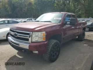 2009 Chevrolet Silverado 1500 LT with VIN 1GCEK29039Z128871, listed as a Copart auction lot 85312915 with 200,719 mi miles and Salvage title. Bid and sale history available at DreamBid. Image 1.