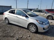 ✅ 2013 Hyundai Accent GLS • VIN: KMHCT4AE0DU313596 • Lot: 71081094. Wystawiony na Copart z przebiegiem 172 911 mil. Bezpłatny archiwum sprzedaży aukcyjnych z USA i szczegółowy raport historii pojazdu na DreamBid. Zdjęcie 4.