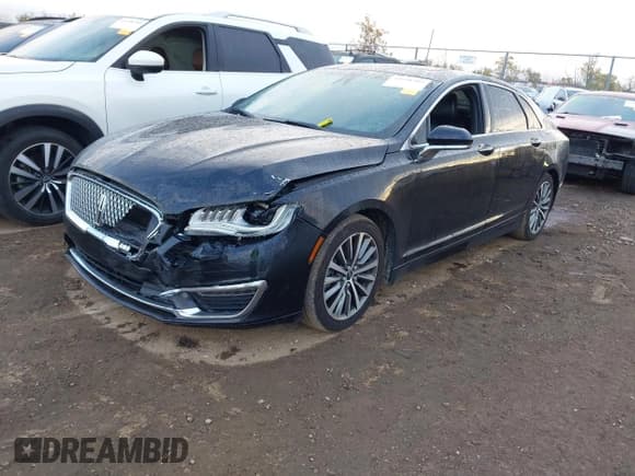 ✅ 2017 Lincoln MKZ Select • VIN: 3LN6L5D94HR663120 • Lot: 43550365. Wystawiony na IAAI z przebiegiem 134 224 mil. Bezpłatny archiwum sprzedaży aukcyjnych z USA i szczegółowy raport historii pojazdu na DreamBid. Zdjęcie 2.