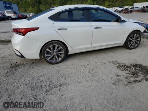 ✅ 2018 Hyundai Accent Limited • VIN: 3KPC34A35JE021794 • Лот: 71097384. Опубликован ранее на Copart с пробегом 96 261 миль. Бесплатный доступ к архиву аукционных продаж из США и подробный отчёт об истории автомобиля на DreamBid. Изображение 3.