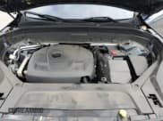 ✅ 2021 Volvo XC90 Momentum • VIN: YV4A221K2M1682645 • Lot: 84994575. Wystawiony na Copart z przebiegiem 39 483 mil. Bezpłatny archiwum sprzedaży aukcyjnych z USA i szczegółowy raport historii pojazdu na DreamBid. Zdjęcie 12.