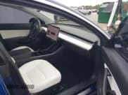 ✅ 2020 Tesla Model 3 Standard Range Plus • VIN: 5YJ3E1EA3LF598905 • Лот: 42901406. Опубликован ранее на IAAI с пробегом 48 329 миль. Бесплатный доступ к архиву аукционных продаж из США и подробный отчёт об истории автомобиля на DreamBid. Изображение 5.