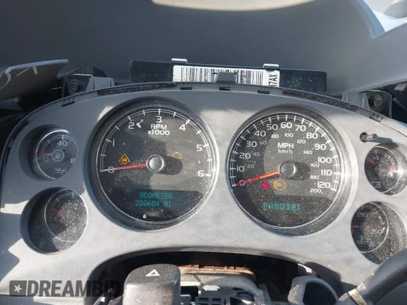 ✅ 2007 Chevrolet Suburban LT • VIN: 3GNFC16077G153129 • Lot: 42059118. Listed on IAAI with 280,604 mi. Free auction sales archive from the USA and detailed vehicle history report at DreamBid. Image 7.