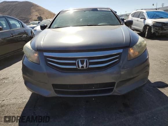 ✅ 2011 Honda Accord LX • VIN: 1HGCP2F30BA015392 • Лот: 80211115. Опубликован ранее на Copart с пробегом 198 038 миль. Бесплатный доступ к архиву аукционных продаж из США и подробный отчёт об истории автомобиля на DreamBid. Изображение 5.