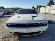 ✅ 2018 Dodge Challenger SXT • VIN: 2C3CDZAG7JH321715 • Лот: 85930925. Опубликован ранее на Copart с пробегом 152 010 миль. Бесплатный доступ к архиву аукционных продаж из США и подробный отчёт об истории автомобиля на DreamBid. Изображение 5.