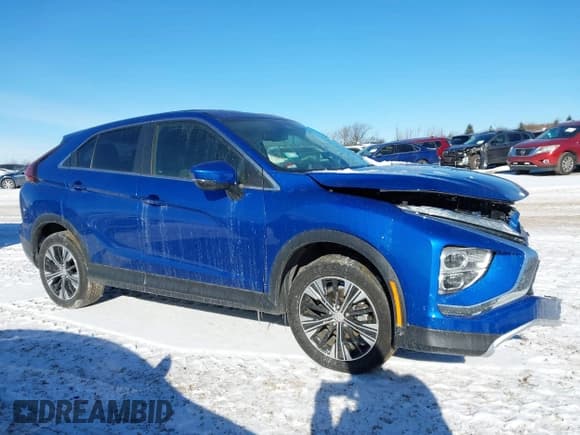 ✅ 2022 Mitsubishi Eclipse Cross SE • VIN: JA4ATWAA0NZ004293 • Lot: 41380344. Wystawiony na IAAI z przebiegiem 32 378 mil. Bezpłatny archiwum sprzedaży aukcyjnych z USA i szczegółowy raport historii pojazdu na DreamBid. Zdjęcie 13.