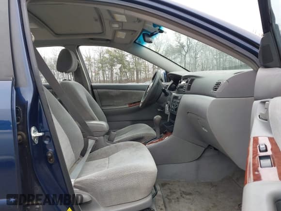 ✅ 2004 Toyota Corolla LE • VIN: 2T1BR38E04C261608 • Лот: 43737706. Опубликован ранее на IAAI с пробегом Не указан. Бесплатный доступ к архиву аукционных продаж из США и подробный отчёт об истории автомобиля на DreamBid. Изображение 5.