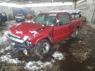 ✅ 1998 Chevrolet S-10 LS • VIN: 1GCCS1445WK245416 • Лот: 80077624. Опубликован ранее на Copart с пробегом 129 079 миль. Бесплатный доступ к архиву аукционных продаж из США и подробный отчёт об истории автомобиля на DreamBid. Изображение 1.
