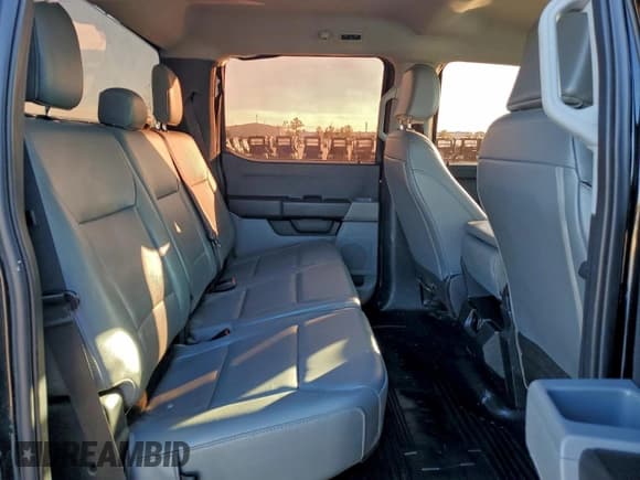 ✅ 2024 Ford F-350 XLT • VIN: 1FT8W3DT2REC47074 • Лот: 95631105. Опубликован ранее на Copart с пробегом 42 547 миль. Бесплатный доступ к архиву аукционных продаж из США и подробный отчёт об истории автомобиля на DreamBid. Изображение 10.