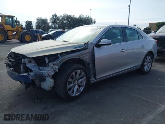 ✅ 2013 Chevrolet Malibu LTZ • VIN: 1G11H5SA2DF156651 • Лот: 43595203. Опубликован ранее на IAAI с пробегом 118 008 миль. Бесплатный доступ к архиву аукционных продаж из США и подробный отчёт об истории автомобиля на DreamBid. Изображение 2.