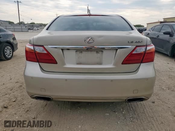 ✅ 2012 Lexus LS 460 • VIN: JTHBL5EF1C5112600 • Lot: 70122355. Wystawiony na Copart z przebiegiem 192 014 mil. Bezpłatny archiwum sprzedaży aukcyjnych z USA i szczegółowy raport historii pojazdu na DreamBid. Zdjęcie 6.