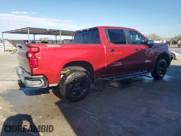 ✅ 2019 Chevrolet Silverado 1500 LT Trail Boss • VIN: 3GCPYFED4KG181544 • Лот: 84970765. Опубликован ранее на Copart с пробегом 114 890 миль. Бесплатный доступ к архиву аукционных продаж из США и подробный отчёт об истории автомобиля на DreamBid. Изображение 3.