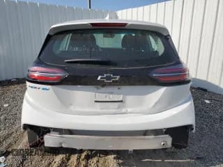 ✅ 2023 Chevrolet Bolt EV 1LT • VIN: 1G1FW6S00P4199815 • Lot: 51363685. Wystawiony na Copart z przebiegiem 10 040 mil. Bezpłatny archiwum sprzedaży aukcyjnych z USA i szczegółowy raport historii pojazdu na DreamBid. Zdjęcie 6.
