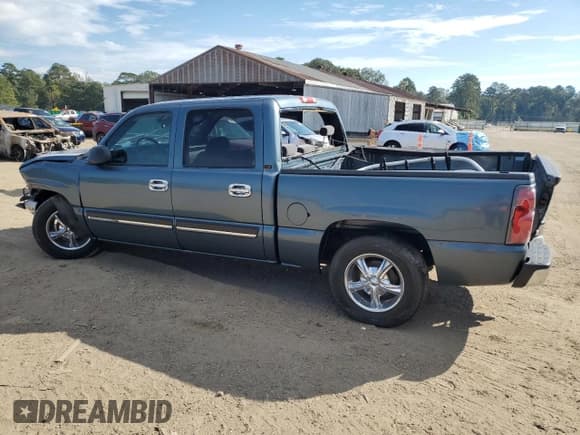 ✅ 2007 Chevrolet Silverado 1500 LT1 • VIN: 2GCEC13Z971114252 • Lot: 87108965. Listed on Copart with 428,622 mi. Free auction sales archive from the USA and detailed vehicle history report at DreamBid. Image 2.