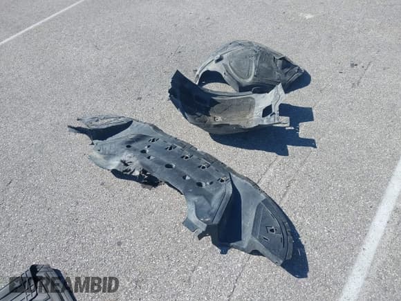 ✅ 2016 Dodge Charger Police • VIN: 2C3CDXAT5GH228833 • Лот: 43411994. Опубликован ранее на IAAI с пробегом 125 098 миль. Бесплатный доступ к архиву аукционных продаж из США и подробный отчёт об истории автомобиля на DreamBid. Изображение 12.