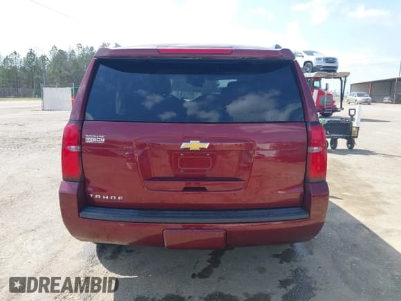 ✅ 2019 Chevrolet Tahoe LT • VIN: 1GNSCBKC9KR102552 • Lot: 41792517. Listed on IAAI with 92,856 mi. Free auction sales archive from the USA and detailed vehicle history report at DreamBid. Image 16.