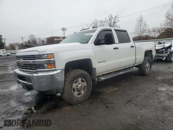 ✅ 2015 Chevrolet Silverado 2500HD LT • VIN: 1GC1KVEG3FF165208 • Lot: 82138144. Wystawiony na Copart z przebiegiem 311 427 mil. Bezpłatny archiwum sprzedaży aukcyjnych z USA i szczegółowy raport historii pojazdu na DreamBid. Zdjęcie 1.