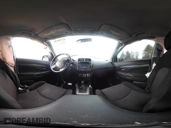 ✅ 2018 Mitsubishi Outlander ES • VIN: JA4AP3AU1JU014402 • Lot: 41749156. Listed on IAAI with 72,793 mi. Free auction sales archive from the USA and detailed vehicle history report at DreamBid. Image 18.